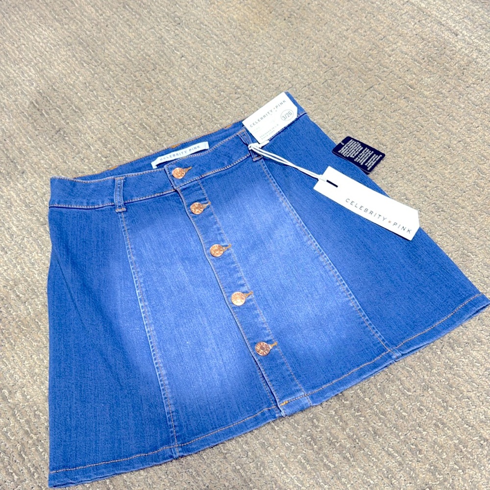 CELEBRITY PINK NWT SIZE 3/26 JUNIORS STRETCH DENIM BUTTON DOWN SKIRT